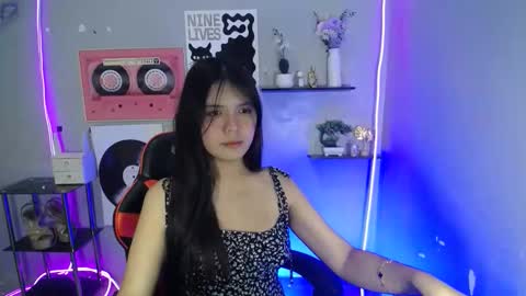 Snapshot of sampaguita_pinayxx chatting on 05-03-26, 12:33 SOFIA online show from 05-03-26, 12:33