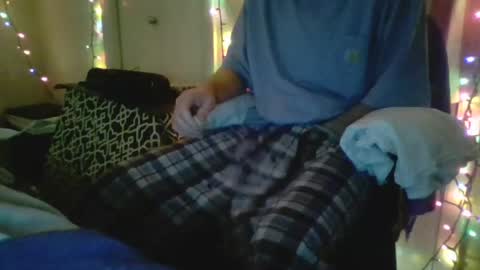 Snapshot of sams967551 chatting on 07-22-26, 05:38 sams967551 online show from 07-22-26, 05:38