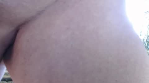 Sam online show from 10-20-25, 01:33