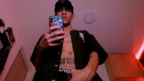   online show from 02-10-25, 10:09