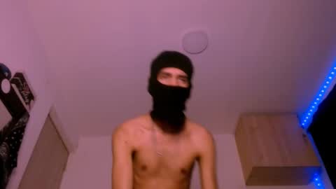   online show from 02-22-25, 07:45