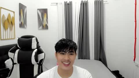 Sam online show from 03-03-26, 01:17