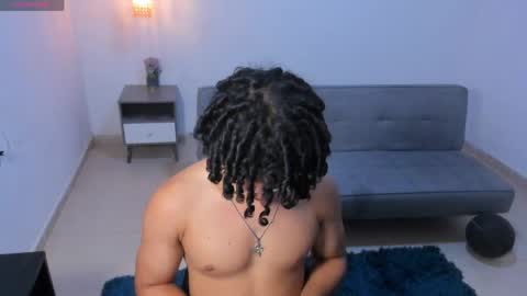 Snapshot of samxx_muscle chatting on 05-22-26, 02:22 samxx_muscle online show from 05-22-26, 02:22