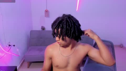 Snapshot of samxx_muscle chatting on 05-31-26, 03:19 samxx_muscle online show from 05-31-26, 03:19