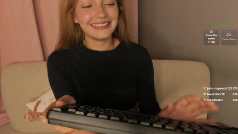 Samantha online show from 12-31-24, 12:43