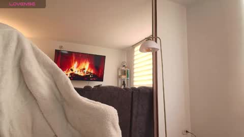 Snapshot of samy_jonnes_ chatting on 02-07-26, 10:13 Hello I am absent due to a family calamity I will return soon-hola estoy ausente por un problema familiar volvere pronto. online show from 02-07-26, 10:13