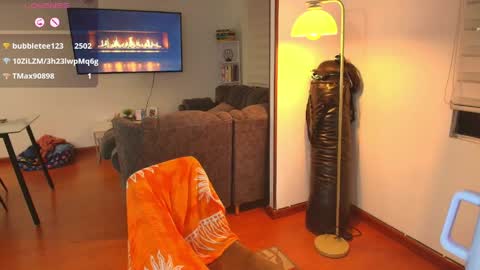 Snapshot of samy_jonnes_ chatting on 05-15-26, 11:01 Hello I am absent due to a family calamity I will return soon-hola estoy ausente por un problema familiar volvere pronto. online show from 05-15-26, 11:01