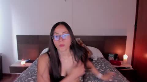 Snapshot of samy_one chatting on 07-19-26, 09:51 Samy online show from 07-19-26, 09:51