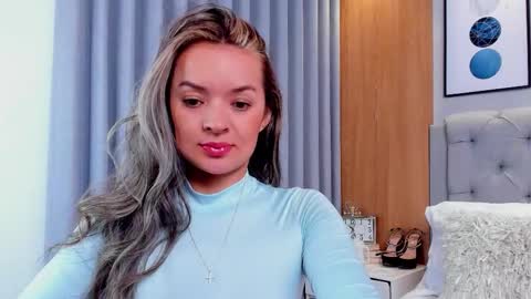 Snapshot of samybennet chatting on 12-01-25, 07:08 Samy Bennet online show from 12-01-25, 07:08