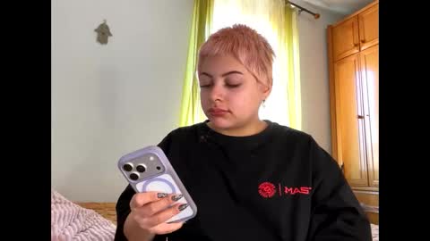 Samymoon online show from 03-12-26, 09:48