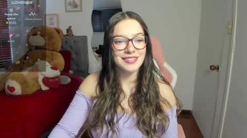 Snapshot of samysweet_8 chatting on 02-17-26, 01:29 Samanta online show from 02-17-26, 01:29