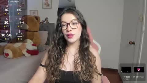 Snapshot of samysweet_8 chatting on 03-03-26, 12:33 Samanta online show from 03-03-26, 12:33