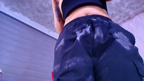 Snapshot of samyy_0 chatting on 01-13-25, 11:52 Samyy cole online show from 01-13-25, 11:52