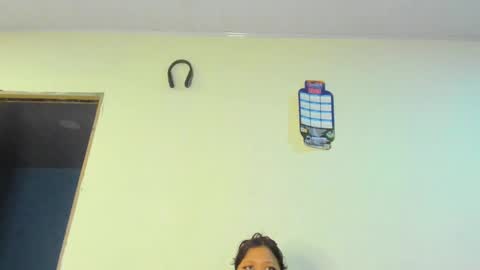 Snapshot of samyyriverss chatting on 01-04-25, 02:35 Samy and Valery online show from 01-04-25, 02:35