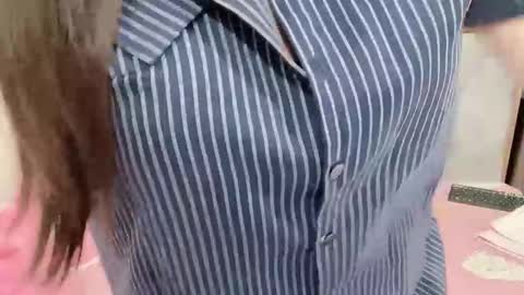 sanami_sian_ online show from 09-17-25, 01:07