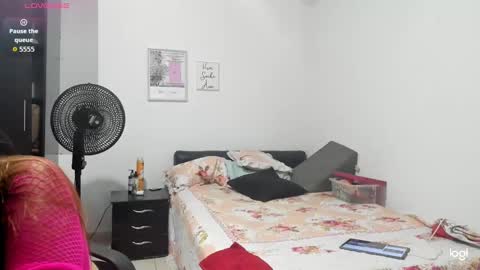 Sanddi  online show from 09-23-25, 03:59