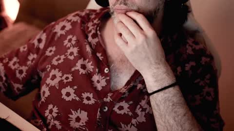 Snapshot of sanders_white chatting on 01-24-25, 11:34 Sanders online show from 01-24-25, 11:34