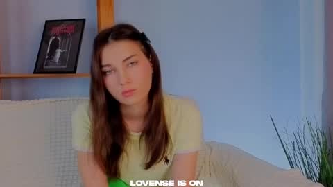 Snapshot of sandili chatting on 11-29-25, 12:57 Isabel but you can call me Bella online show from 11-29-25, 12:57