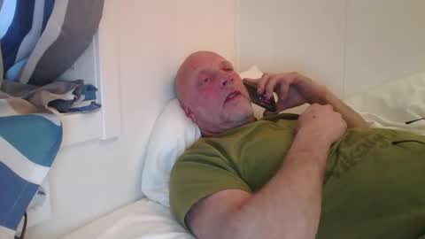 sandnesrune523 online show from 11-16-25, 01:17