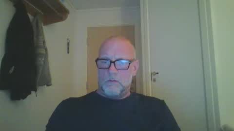 Snapshot of sandnesrune523 chatting on 02-14-26, 08:49 sandnesrune523 online show from 02-14-26, 08:49