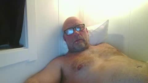 Snapshot of sandnesrune523 chatting on 03-14-26, 04:18 sandnesrune523 online show from 03-14-26, 04:18