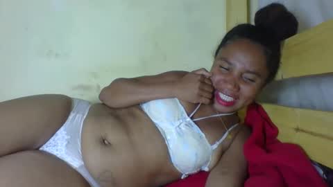Snapshot of sandolahh chatting on 10-14-25, 06:52 SANDO online show from 10-14-25, 06:52