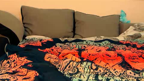 Snapshot of sandra10031989 chatting on 02-05-26, 05:17 Sandra online show from 02-05-26, 05:17