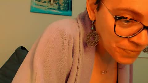 Snapshot of sandra10031989 chatting on 02-26-26, 05:45 Sandra online show from 02-26-26, 05:45