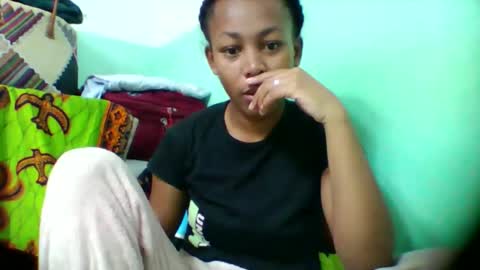 sandra1253099 online show from 12-21-25, 06:20