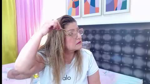Snapshot of sandra_20_ chatting on 07-09-26, 11:14 SANDRA online show from 07-09-26, 11:14