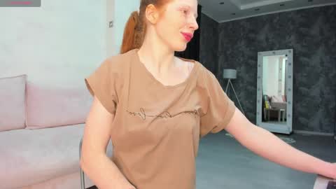 Sandra online show from 04-15-26, 01:23