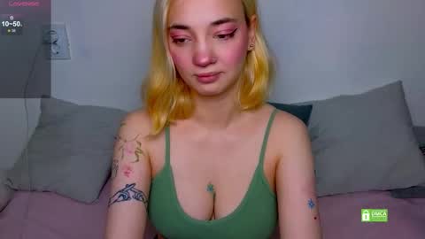 Sandra online show from 10-08-25, 07:39