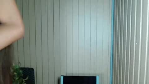 Snapshot of sandra_cruzz chatting on 07-12-26, 04:58 sandra online show from 07-12-26, 04:58