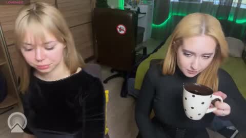 sandra dimonds online show from 03-06-26, 02:46