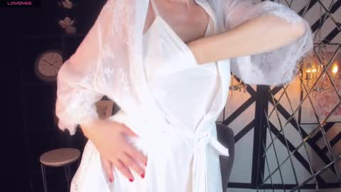 Snapshot of sandra_kind chatting on 01-30-25, 11:22 Sandra online show from 01-30-25, 11:22