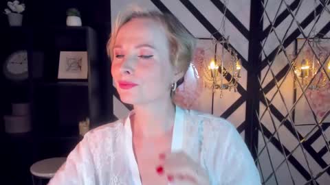 Snapshot of sandra_kind chatting on 02-24-25, 08:49 Sandra online show from 02-24-25, 08:49