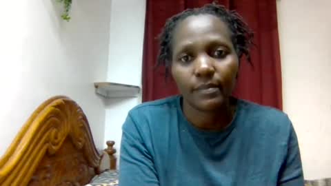 Snapshot of sandra_milly chatting on 06-14-26, 05:59 sandra online show from 06-14-26, 05:59