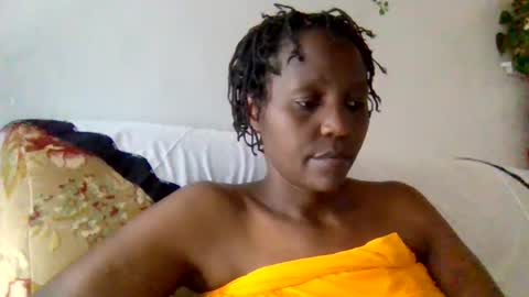 Snapshot of sandra_milly chatting on 06-21-26, 12:19 sandra online show from 06-21-26, 12:19