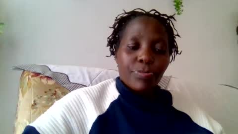 Snapshot of sandra_milly chatting on 06-25-26, 09:47 sandra online show from 06-25-26, 09:47