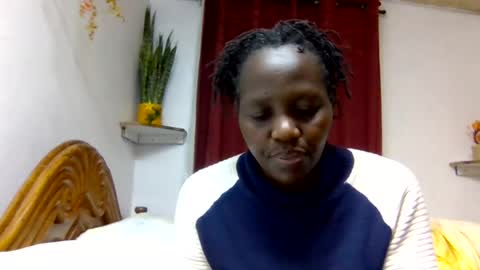 Snapshot of sandra_milly chatting on 07-02-26, 03:56 sandra online show from 07-02-26, 03:56