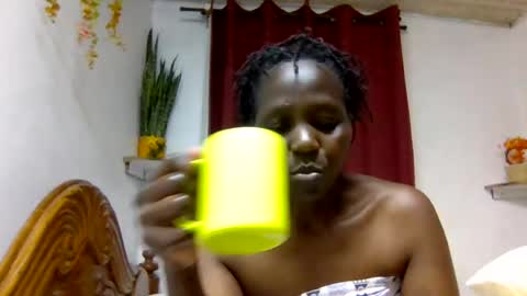Snapshot of sandra_milly chatting on 07-05-26, 09:38 sandra online show from 07-05-26, 09:38