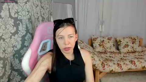 Sandra online show from 07-05-26, 04:41