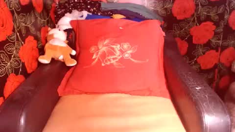 Snapshot of sandrabenet chatting on 12-20-25, 06:26 Sandra online show from 12-20-25, 06:26