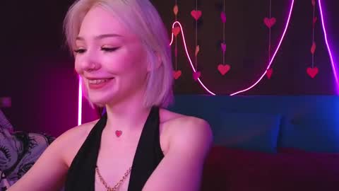 Sandy  online show from 02-20-25, 01:25