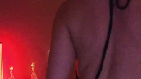 Snapshot of sandraboyl chatting on 12-20-25, 02:51 Sandy online show from 12-20-25, 02:51