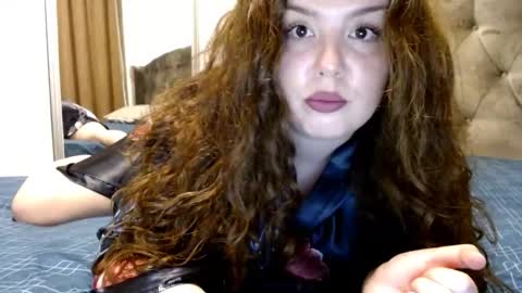 Snapshot of sandraxo93 chatting on 01-12-26, 08:58 Sandra online show from 01-12-26, 08:58