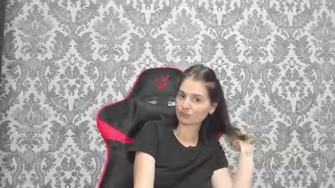 Snapshot of sandraxray chatting on 06-06-26, 10:31 SandraxRay online show from 06-06-26, 10:31