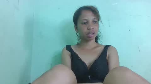 sandrinah788632 online show from 04-17-26, 04:37