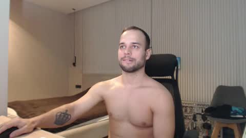 DeAlex online show from 03-11-25, 01:34