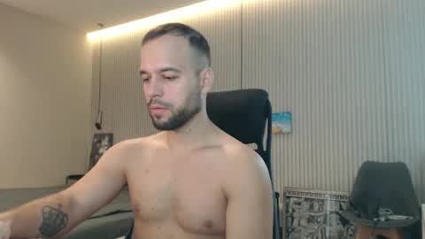 DeAlex online show from 10-22-25, 08:58